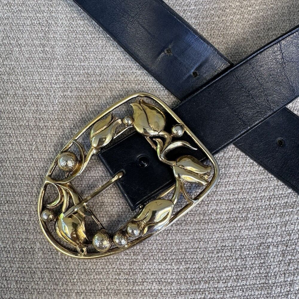 Vintage Geiger Black Leather Belt Large Gold Floral Buckle Sz S Boho Western 541